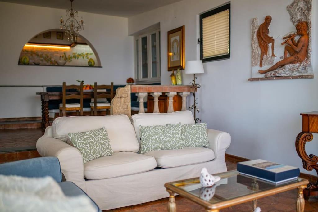 Casa Letizia Apartment ตาออร์มินา ภายนอก รูปภาพ